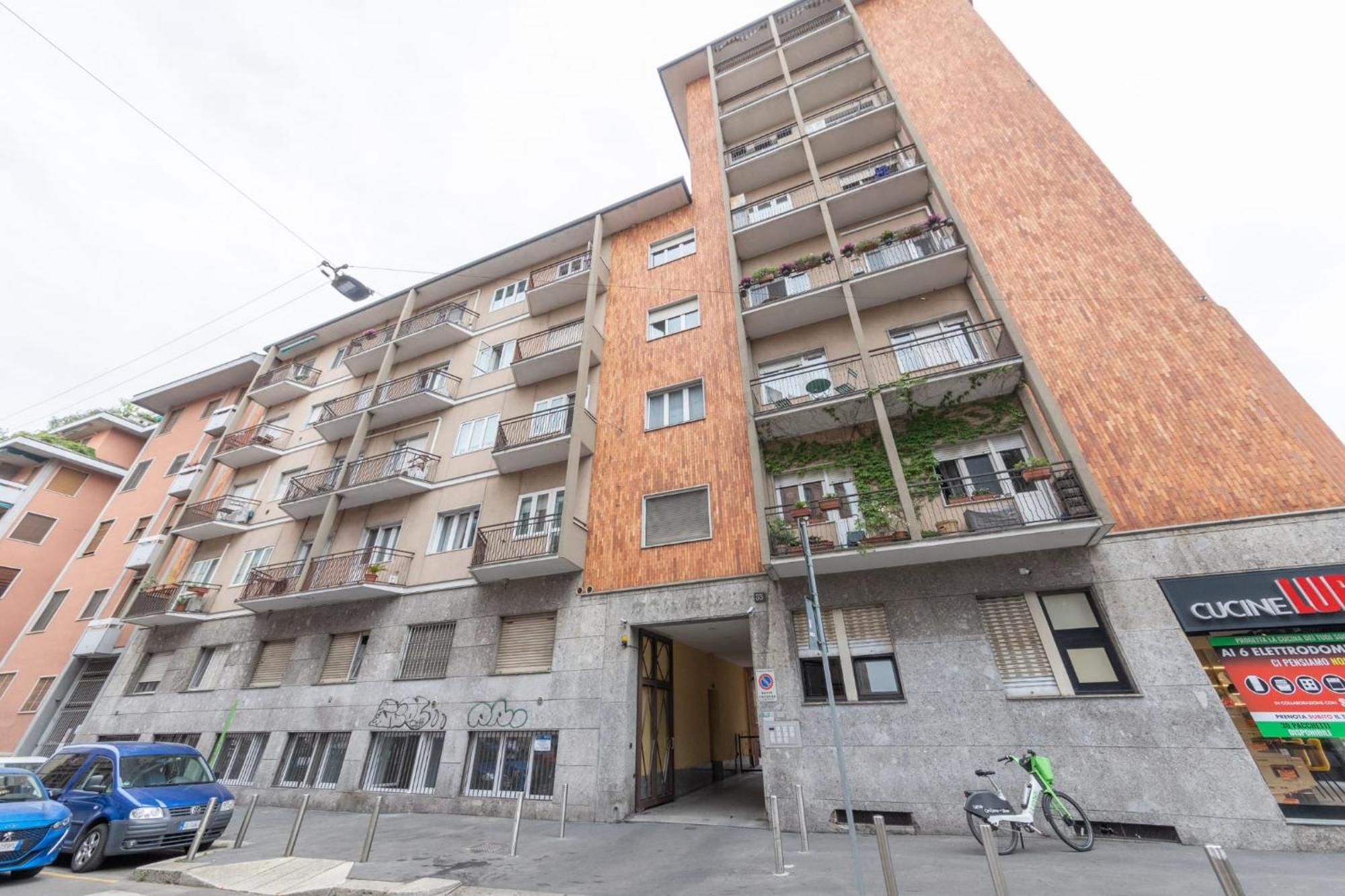 Arena 35 Apartment Милано Екстериор снимка