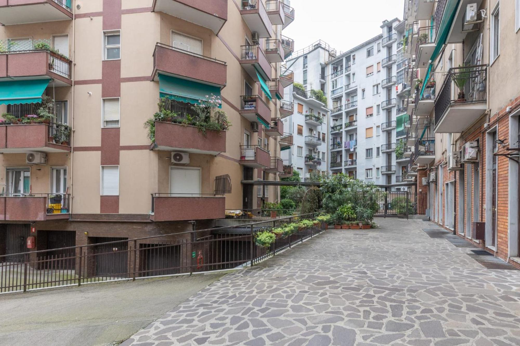 Arena 35 Apartment Милано Екстериор снимка